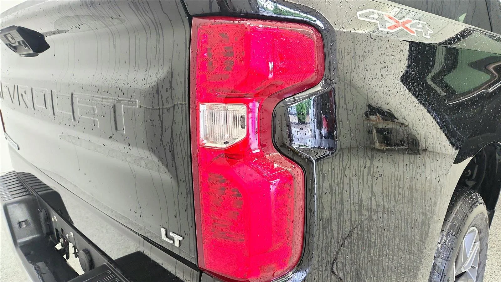 Used 2022 Black Chevrolet LT (2FL) image 14