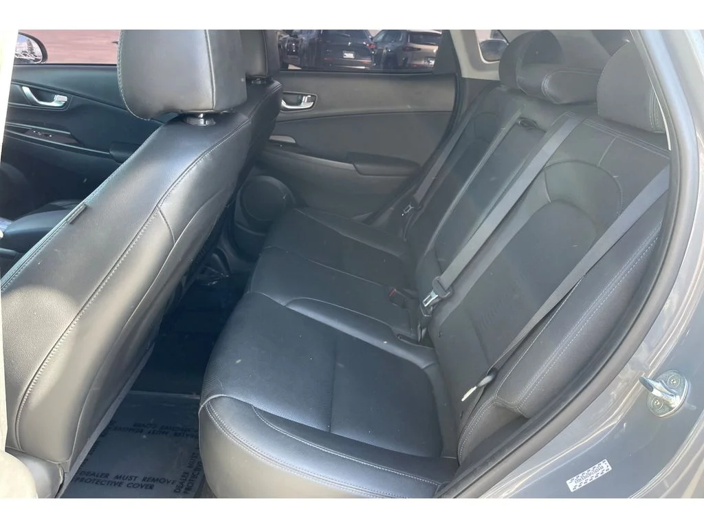 Used 2023 Galactic Gray Hyundai Limited image 15
