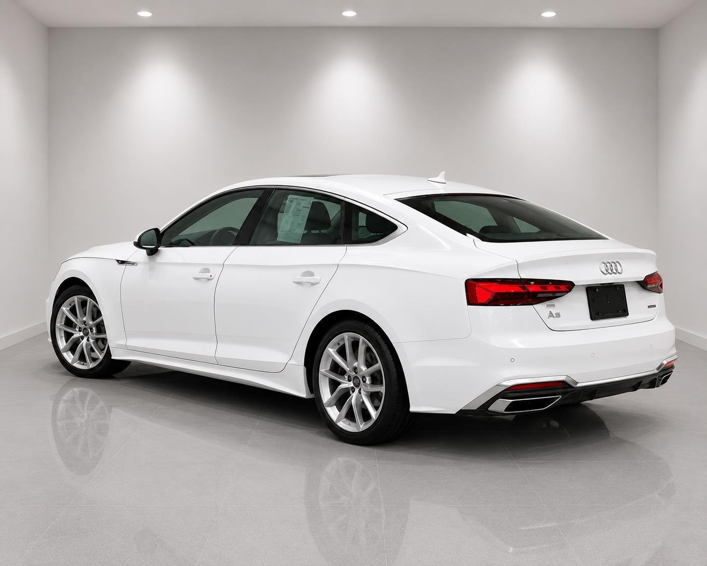 Used 2024  Audi S line Premium Plus image 3