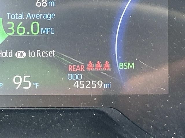 Used 2025 White Toyota XLE image 29