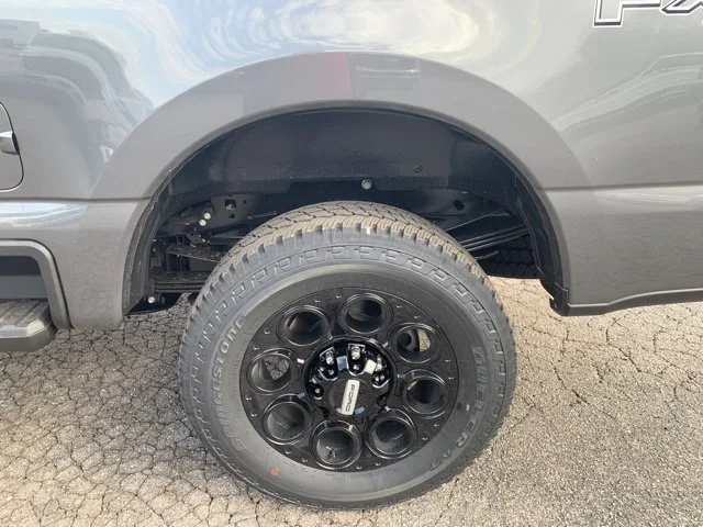 New 2026 Gray Ford F-350® Lariat® image 38