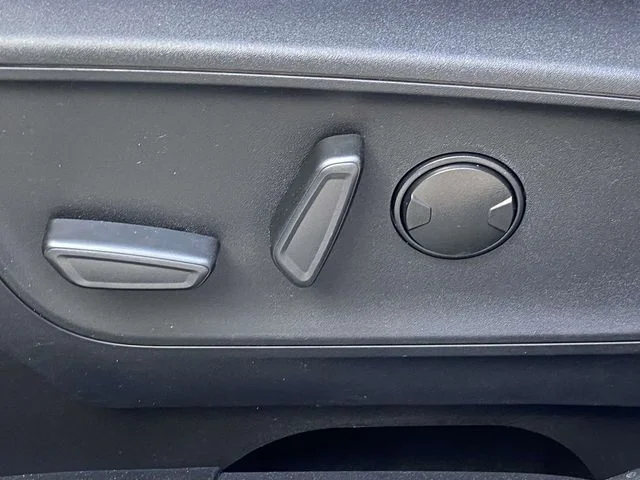 New 2026 Space White Metallic Ford Badlands® image 13