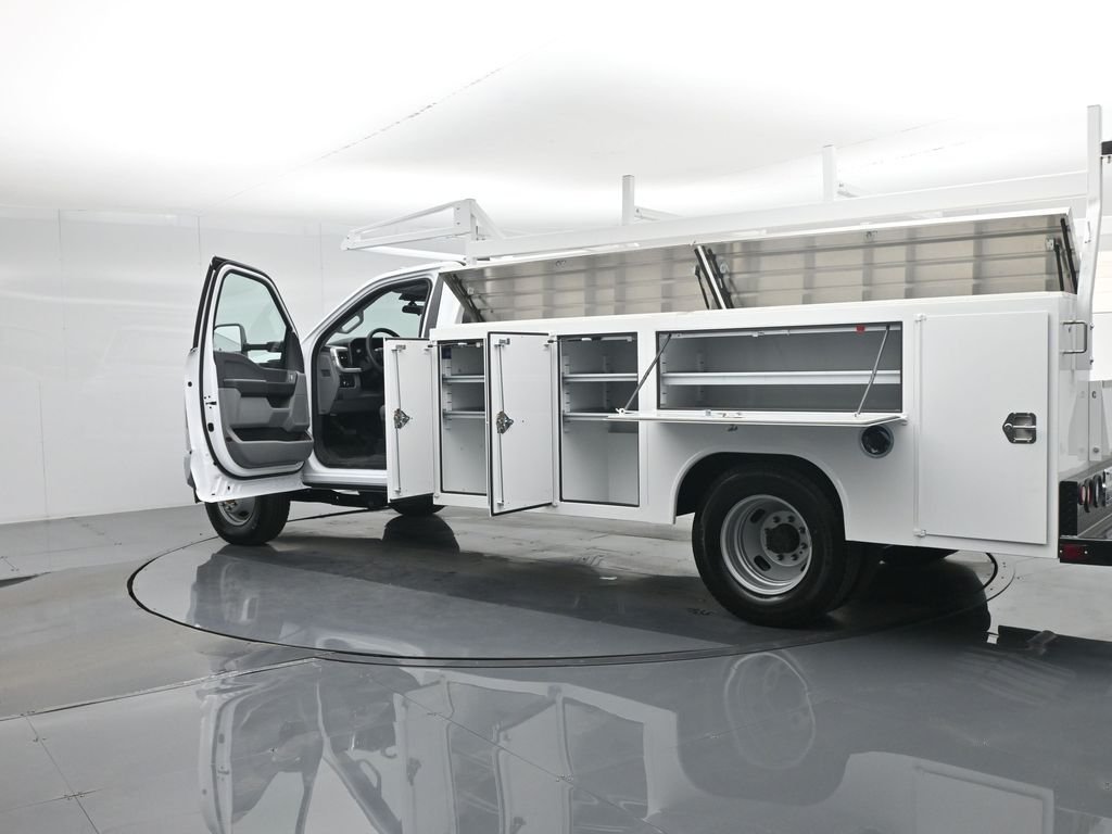 New 2026 Oxford White Ford XL image 34
