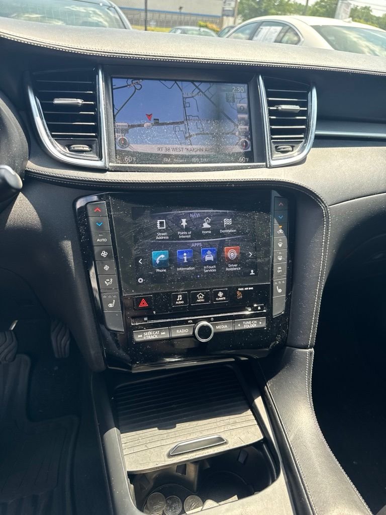 Used 2019 Graphite Shadow INFINITI LUXE image 4
