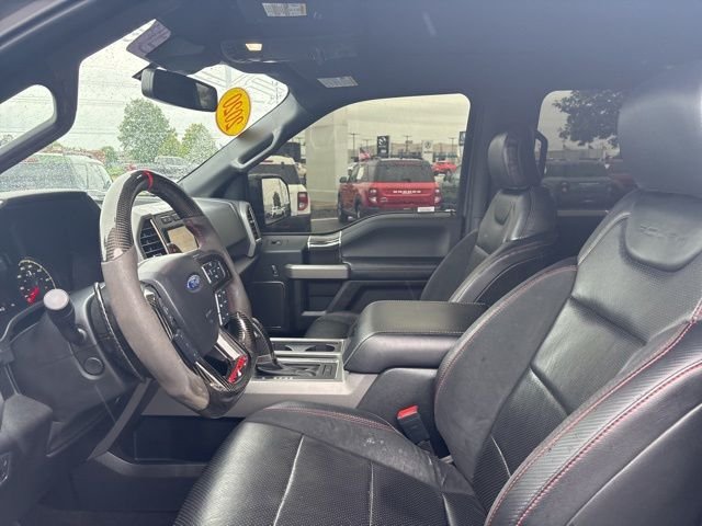 Used 2020  Ford Raptor image 15