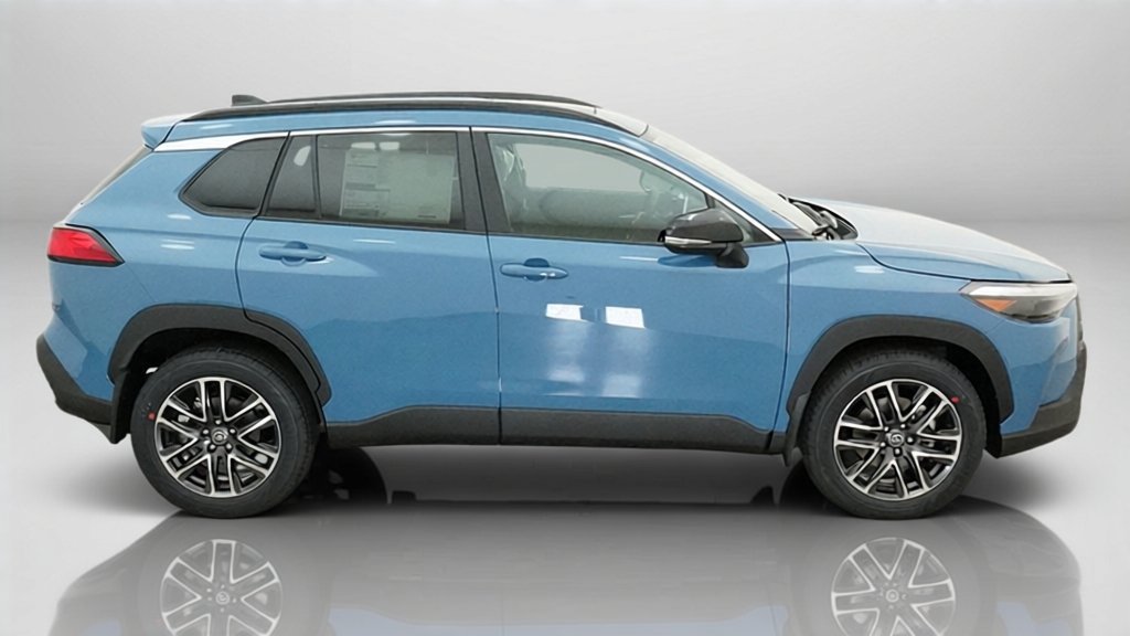 New 2026 Cavalry Blue Toyota XLE image 7
