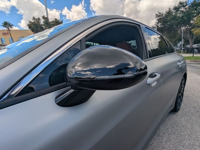 New 2027 Steel Matte Gray Kia GT-Line image 12