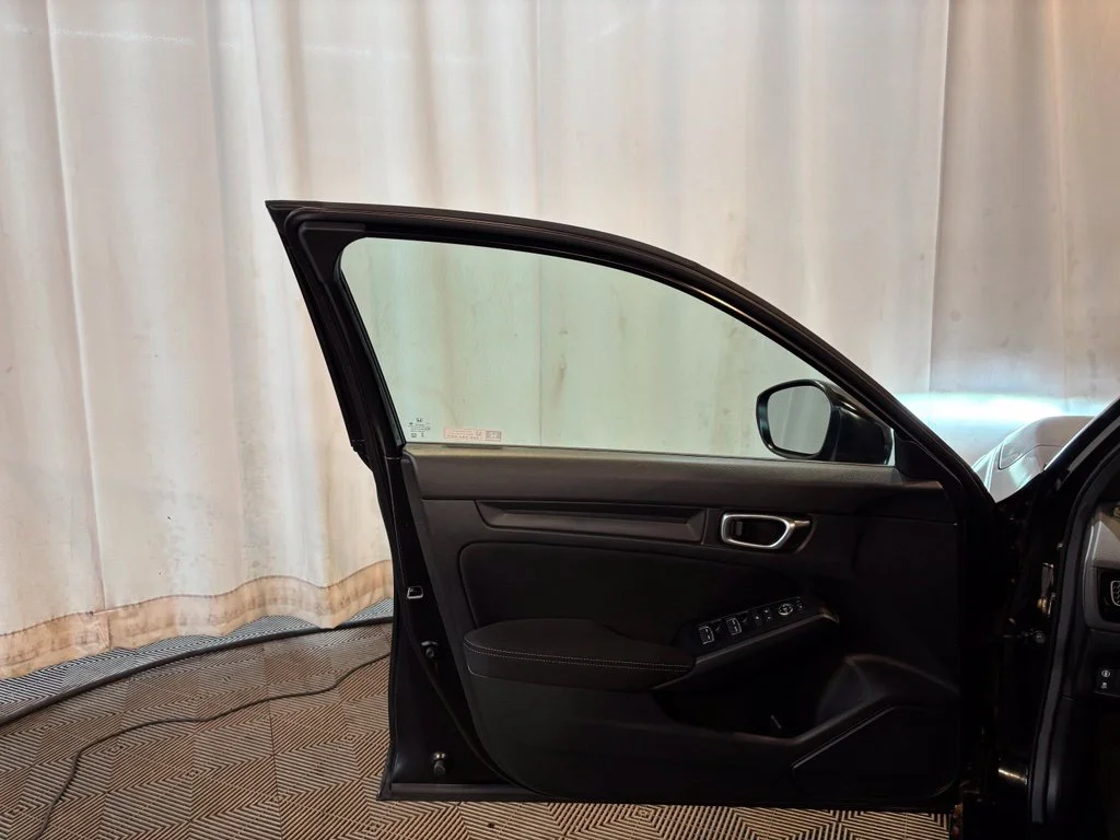 Certified Used 2024 Crystal Black Pearl Honda 2.0L SPORT image 19