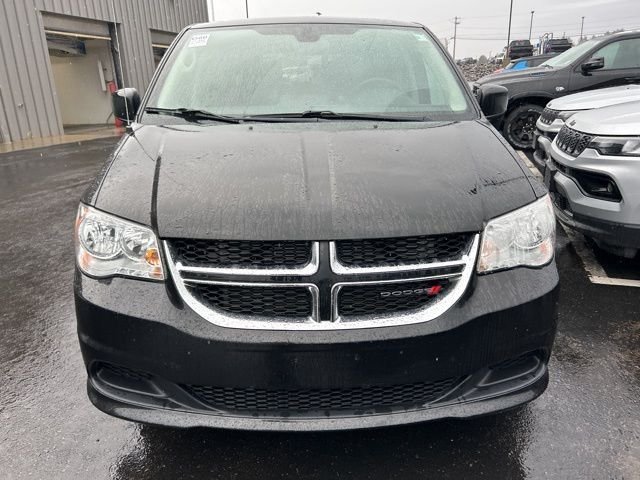 Used 2018 Dodge Grand Caravan SE with VIN 2C4RDGBG5JR313177 for sale in Oswego, NY