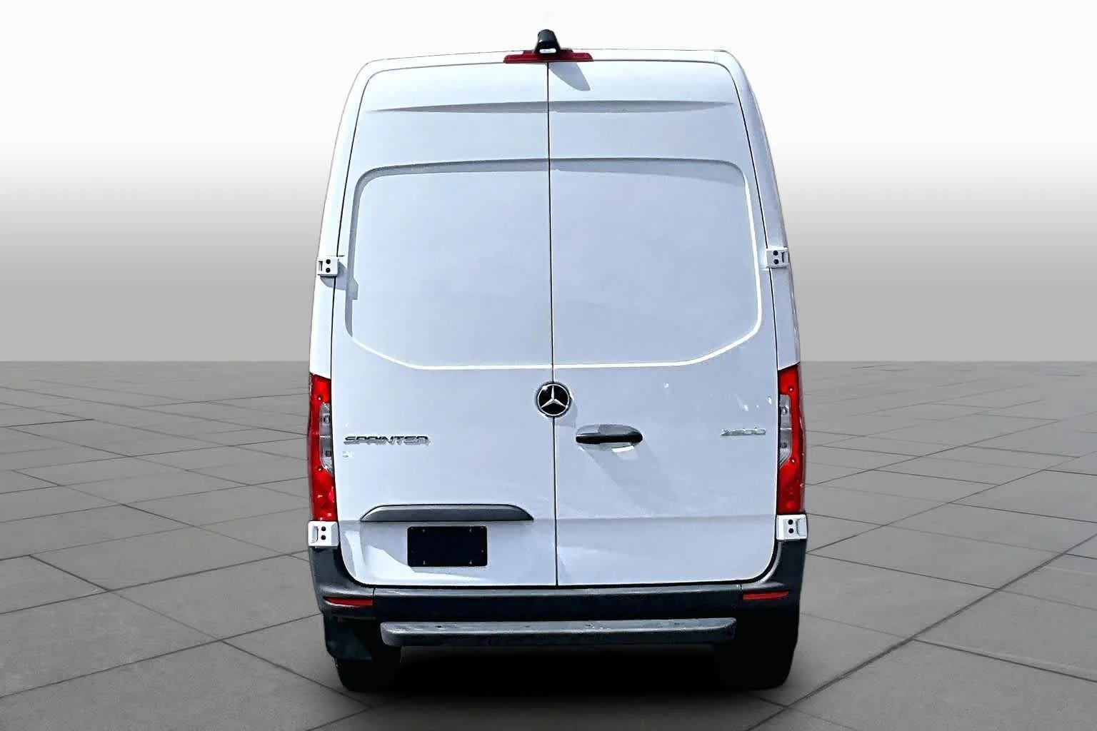 Used 2025 Arctic White Mercedes-Benz  image 5