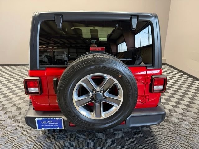Certified Used 2020 Firecracker Red Clearcoat Jeep Unlimited Sahara image 11