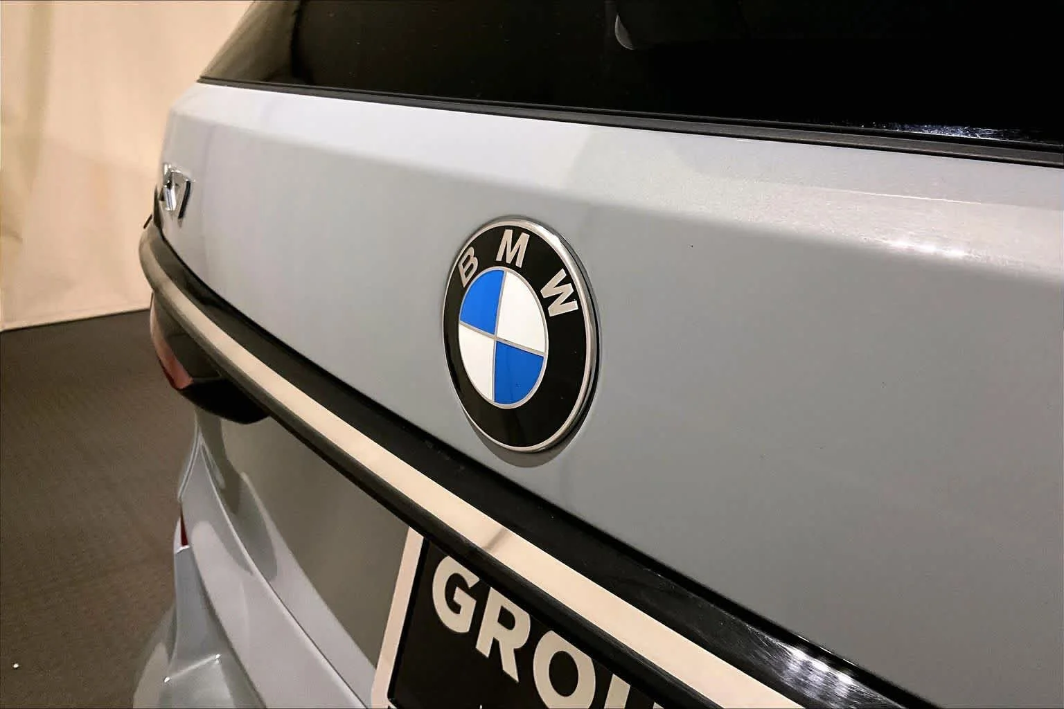Certified Used 2025 Brooklyn Grey Metallic BMW xDrive40i image 32
