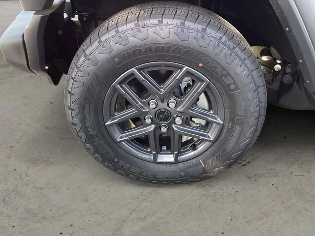 New 2026 Bright White Clearcoat Jeep 4-DOOR SPORT S image 15