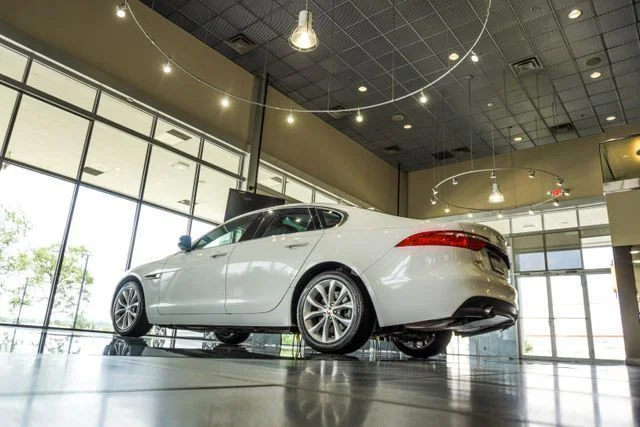 Used 2018 Blue BMW sDrive28i image 46