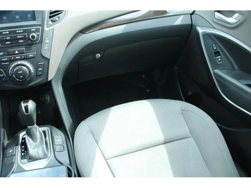 Used 2018 Mineral Gray Hyundai 2.4L image 16