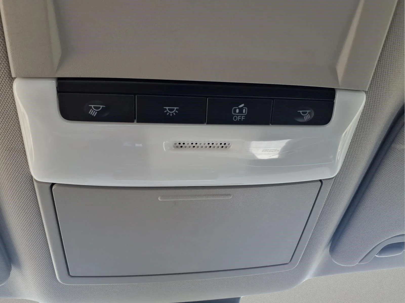 Used 2024 Gun Metallic Nissan 2.5 SV image 30