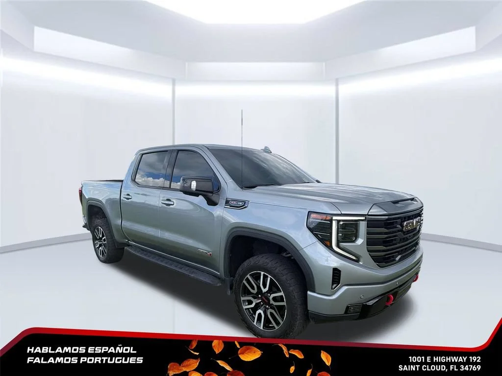Used 2024 Sterling Metallic GMC AT4 image 7
