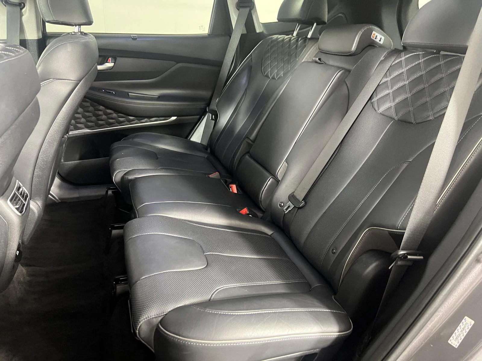 Used 2022 Portofino Gray Hyundai Limited image 9