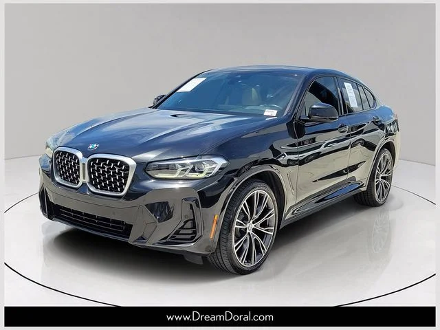 Used 2022 Black BMW xDrive30i image 1