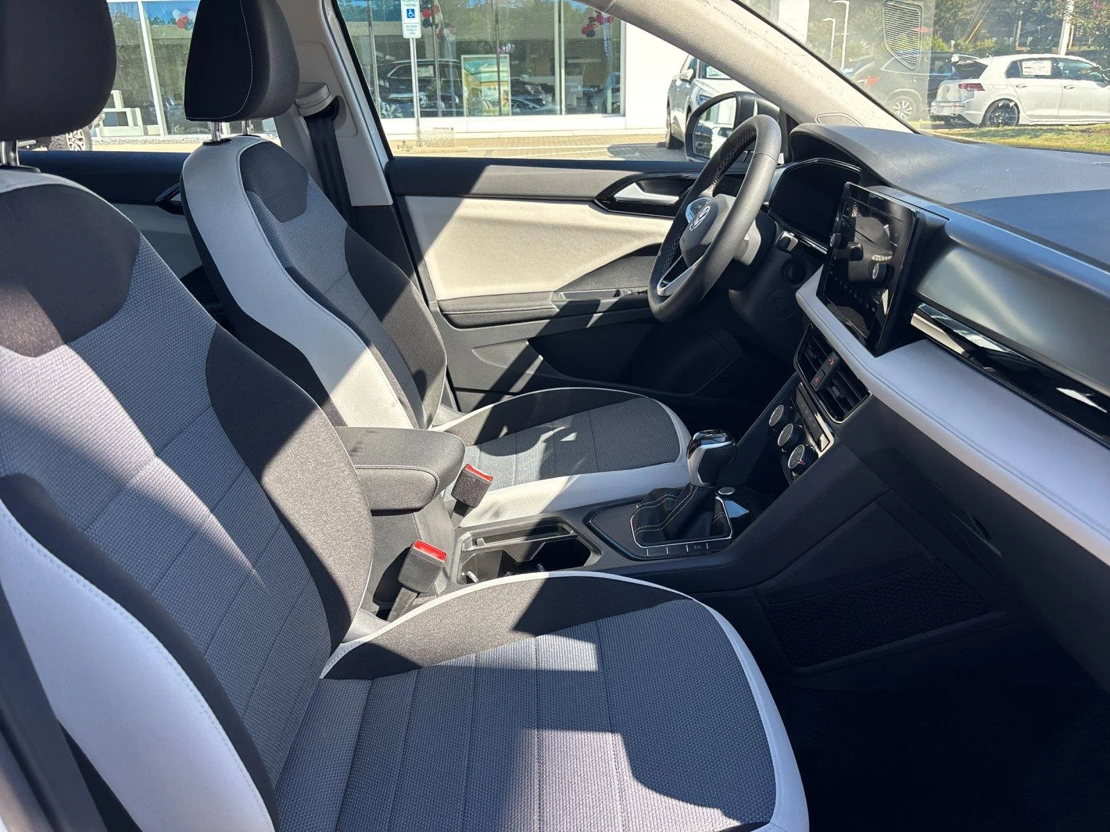 New 2027 Pure White Volkswagen S image 38