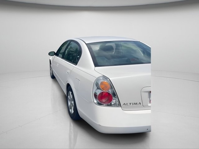 Used 2003 Cloud White Nissan S image 8