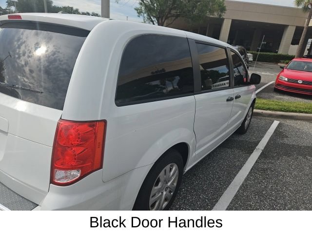 Used 2020 White Knuckle Clearcoat Dodge SE image 6