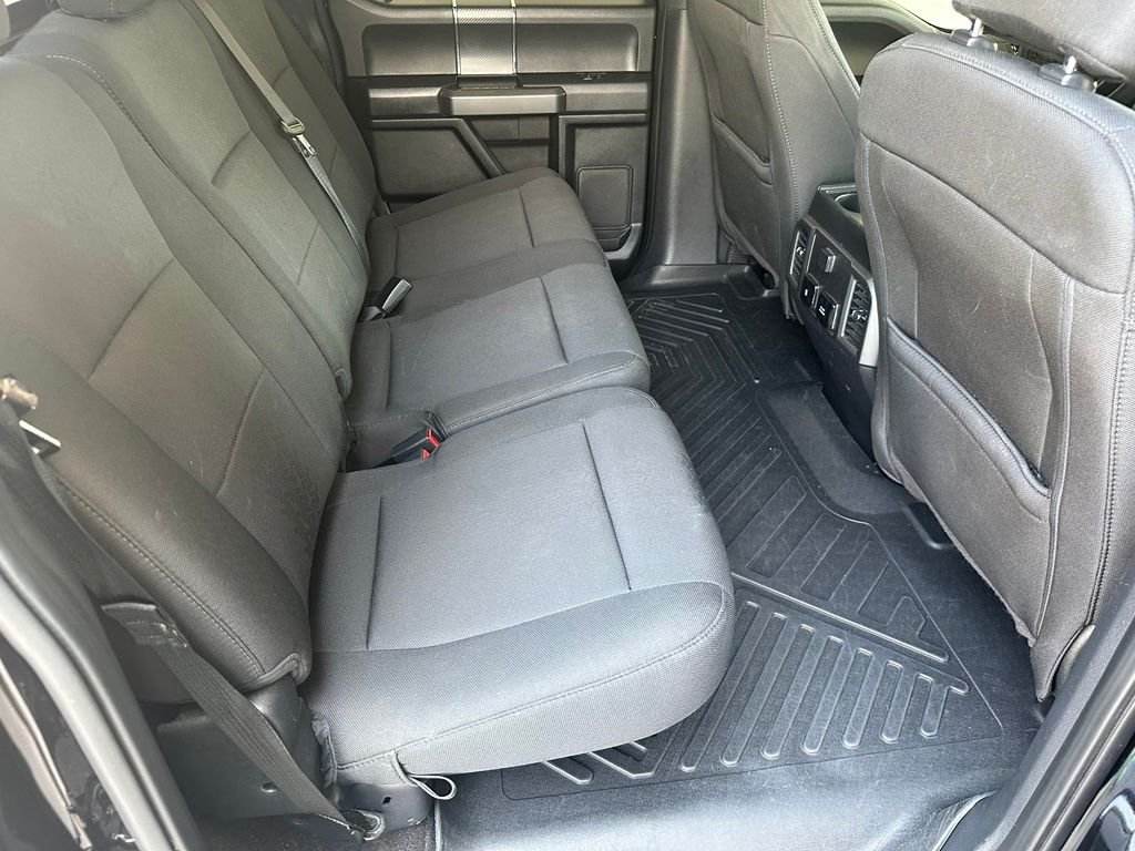 Used 2020 Black Ford XLT image 33