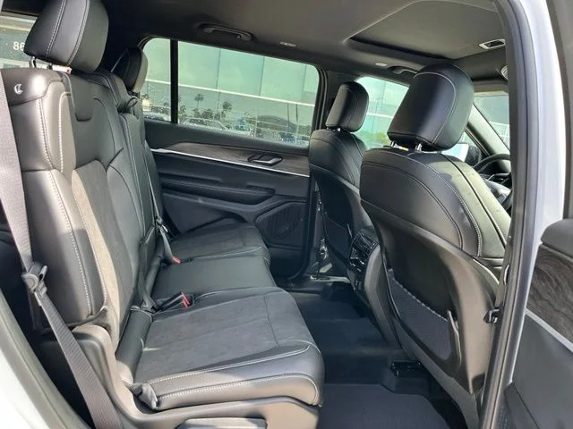 New 2026 Bright White Clearcoat Jeep Altitude image 20