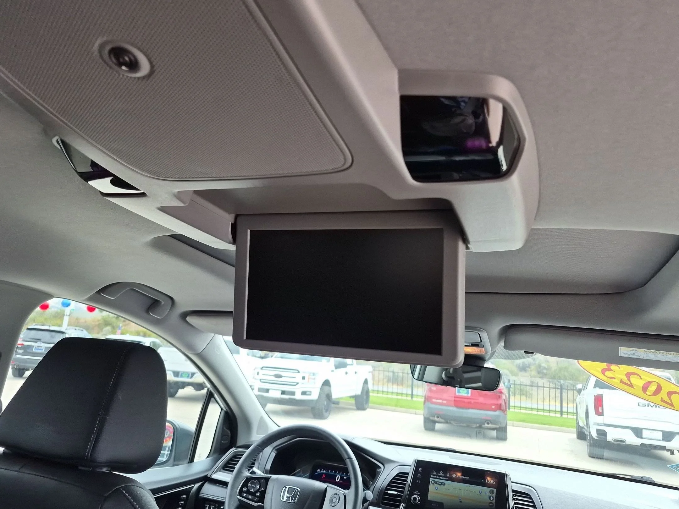 Used 2023 Platinum White Pearl Honda Touring image 36