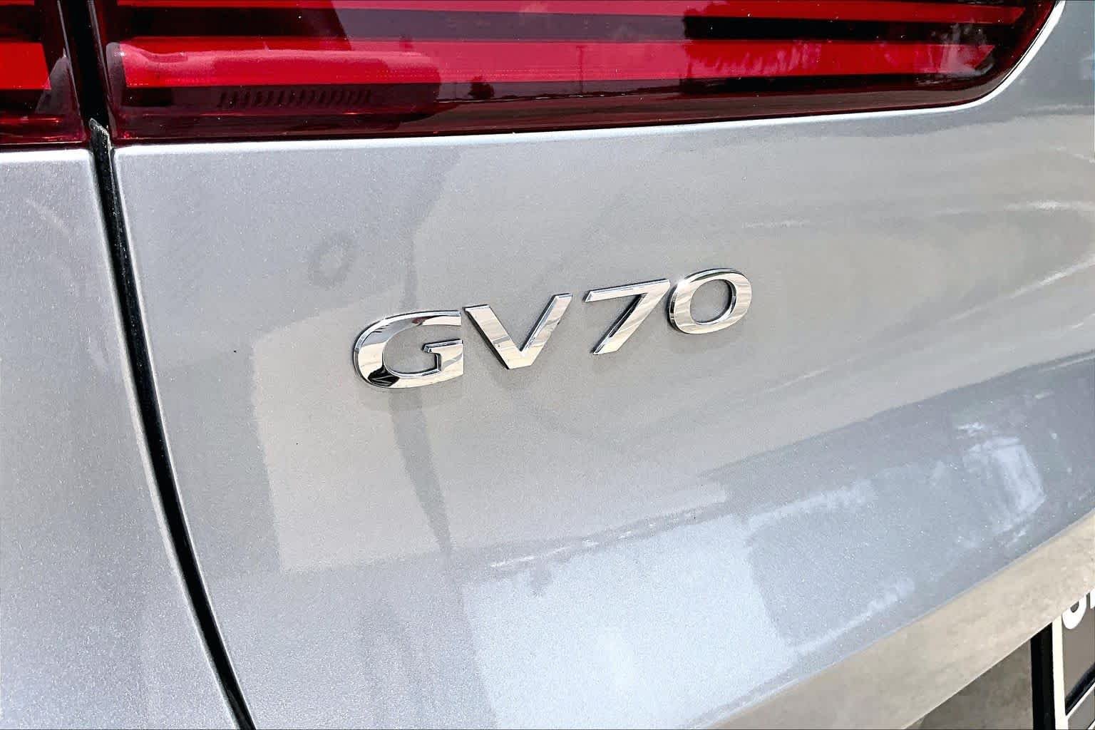 Certified Used 2026 Savile Silver Genesis 2.5T Sport Prestige image 30