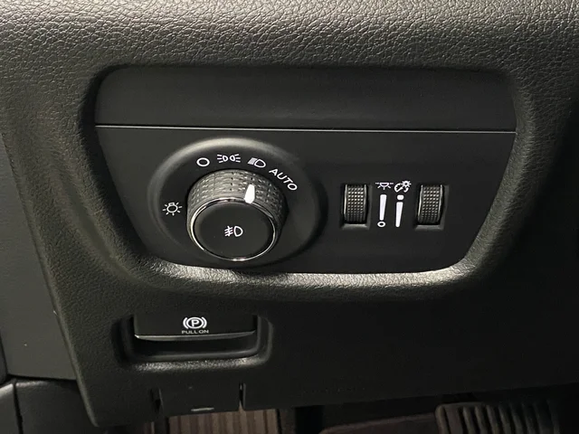 2025 Jeep Grand Cherokee L Limited - Photo 25