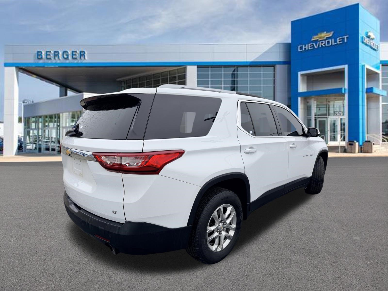 Used 2018 Chevrolet Traverse 1LT with VIN 1GNERGKW5JJ178754 for sale in Grand Rapids, MI