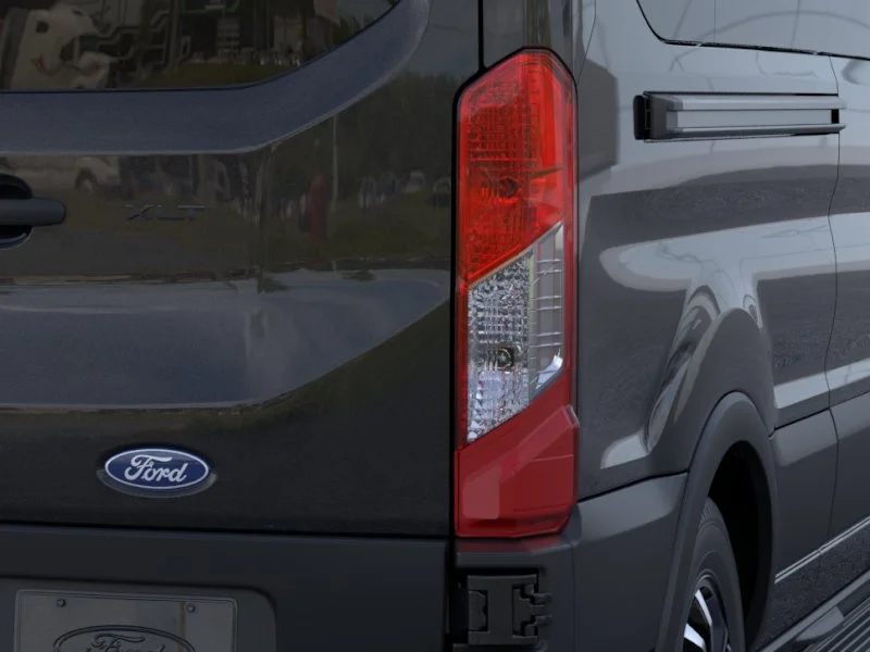 New 2026 Agate Black Metallic Ford Passenger Van XLT image 21