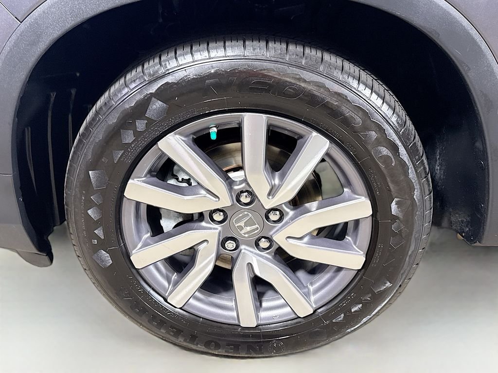 Used 2020 Gray Honda EX-L image 9