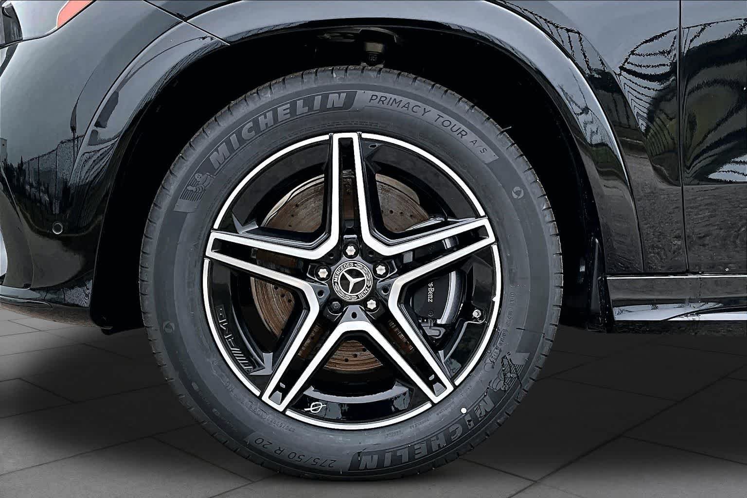 New 2026 Obsidian Black Metallic Mercedes-Benz GLE 350 image 21