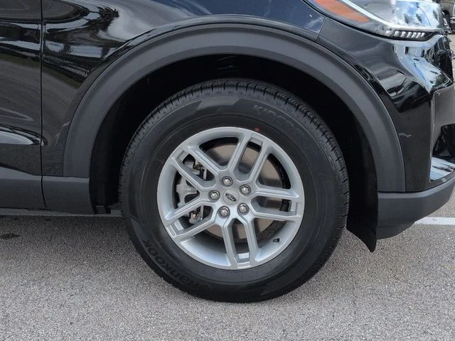 New 2026 Agate Black Metallic Ford Active 100A image 11