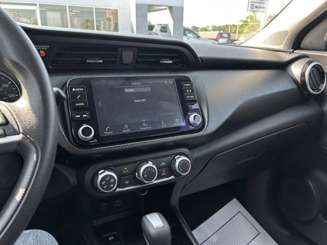 Used 2023 White Nissan SV image 34