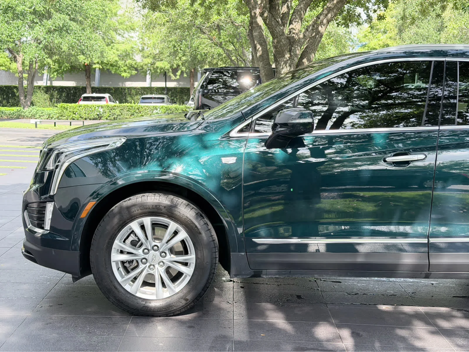 Certified Used 2025 Emerald Lake Metallic Cadillac Luxury image 7