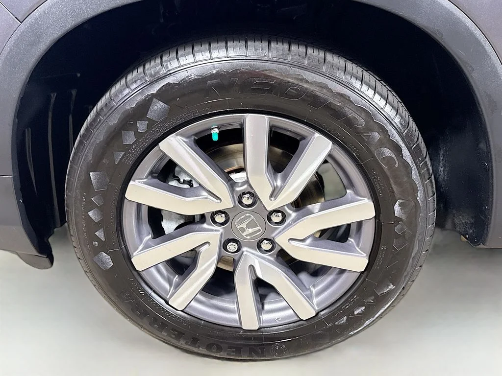 Used 2020 Gray Honda EX-L image 9