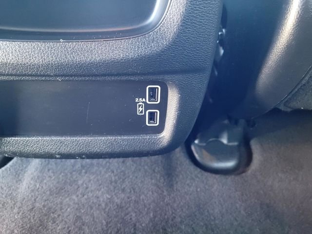 Used 2023  Honda Black Edition image 13
