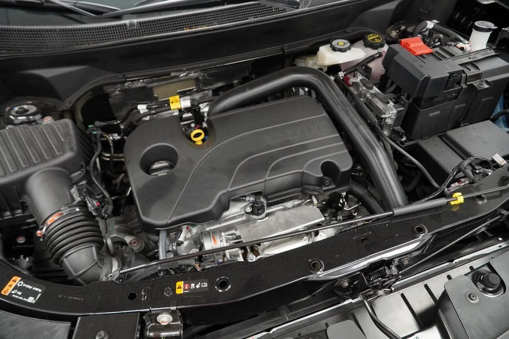 New 2026 Mosaic Black Metallic Chevrolet LT image 38
