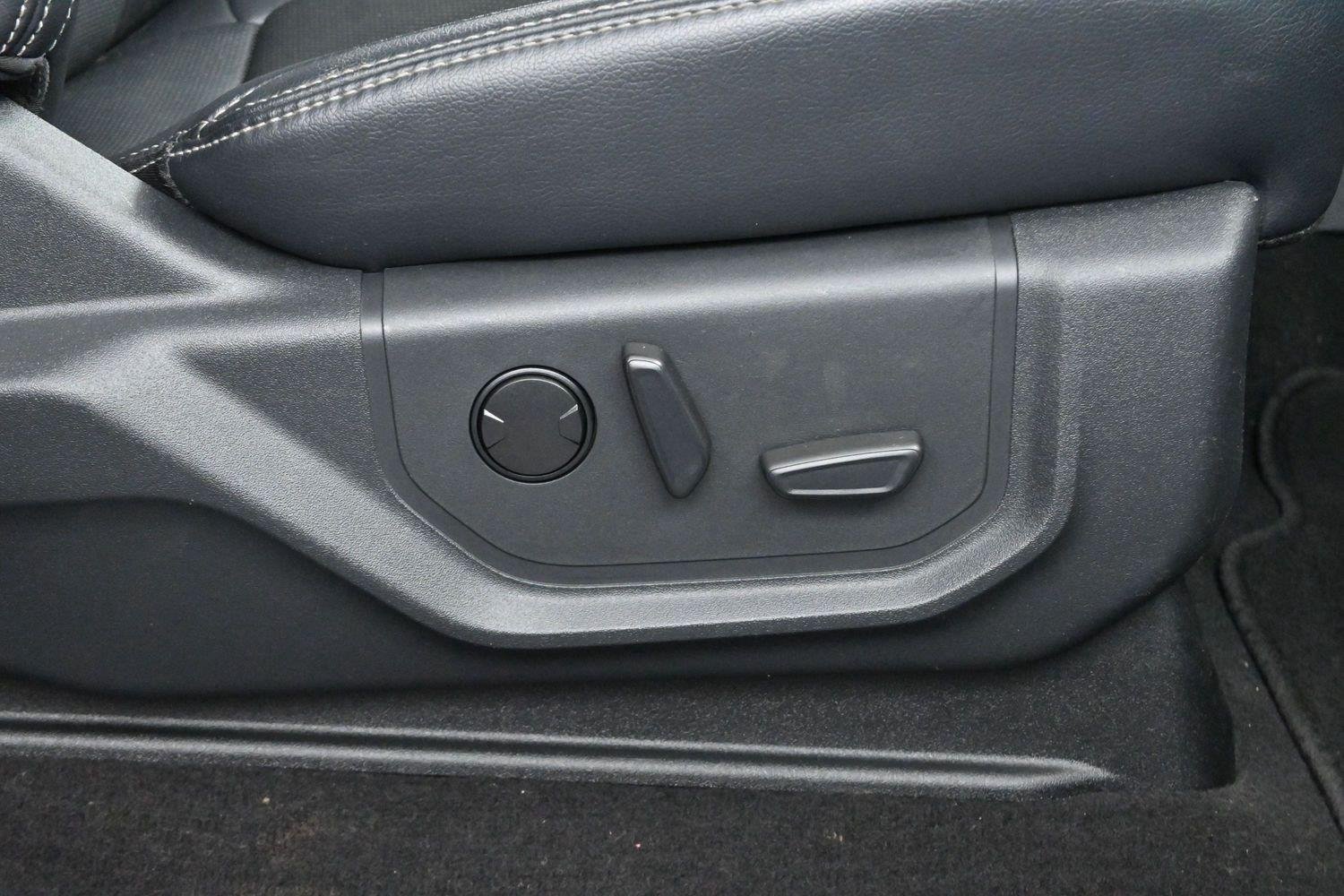Used 2022 Agate Black Ford Lariat image 37