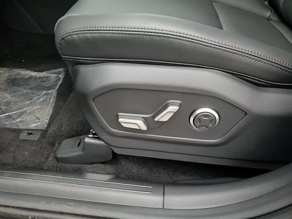 New 2026 Gray Hyundai Limited image 14