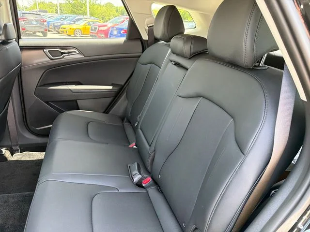 New 2026 Fusion Black Kia EX image 21