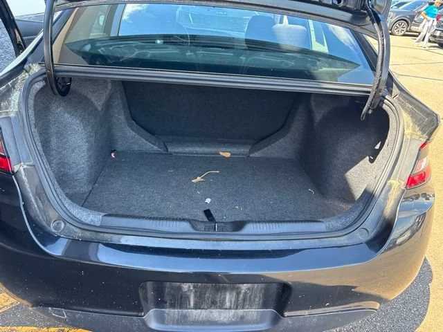 Used 2015 Pitch Black Clearcoat Dodge SE image 9