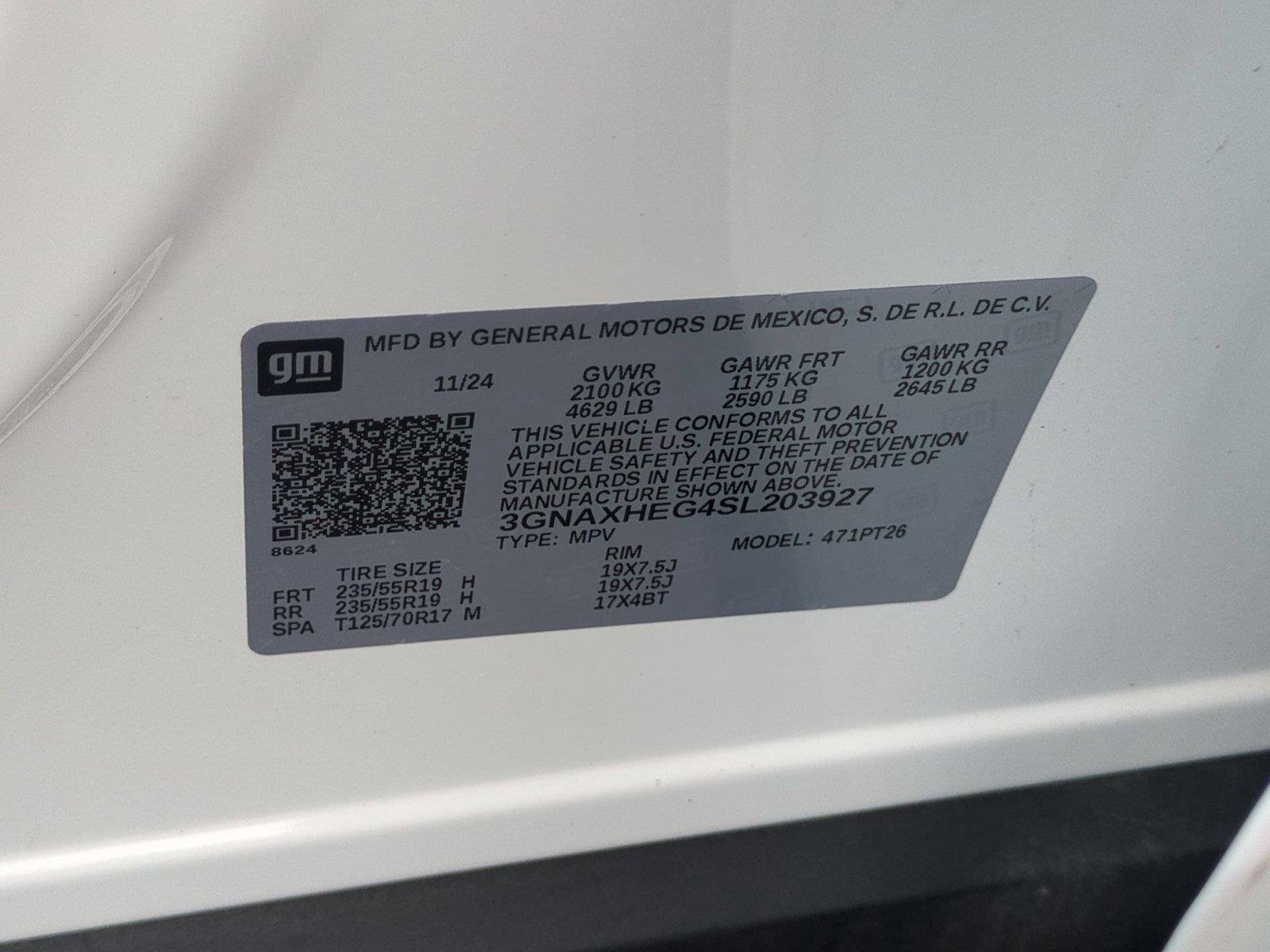 Used 2025 Summit White Chevrolet FWD LT image 43