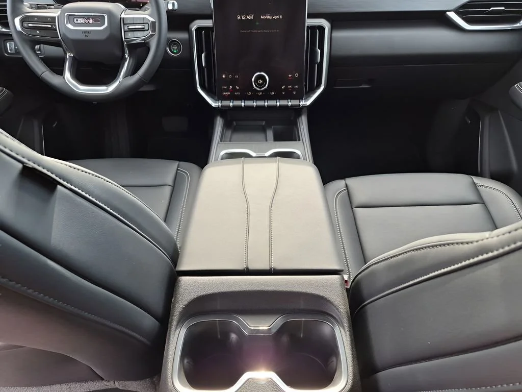 New 2026 Sterling Metallic GMC Elevation image 25
