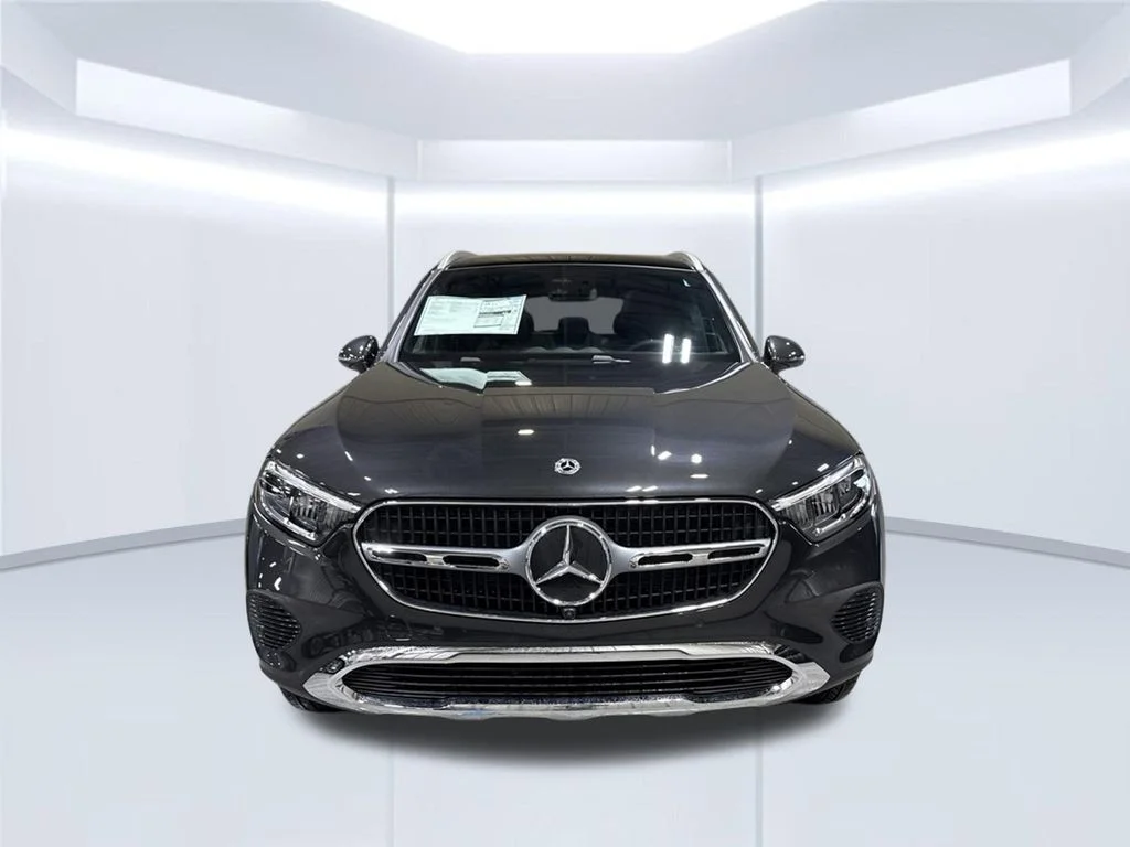 New 2027 Graphite Grey Metallic Mercedes-Benz GLC 300 image 32