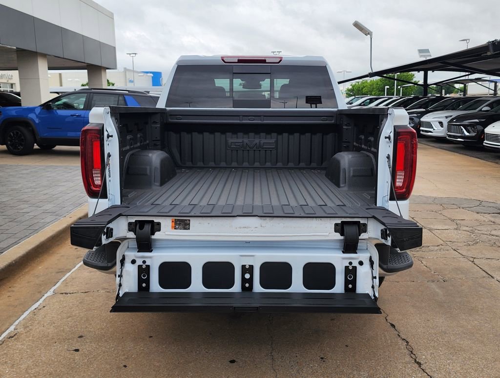 2026 GMC Sierra 1500 SLT - Photo 49