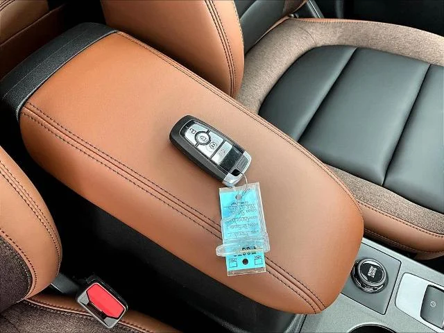New 2026 Carbonized Gray Metallic Ford Outer Banks® image 67